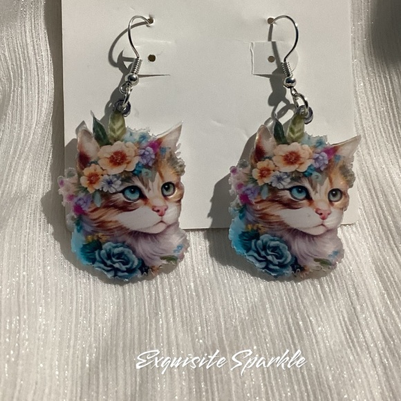 🌸😸Acrylic Hook Drop Beautiful Floral Cat Dangle Drop Earrings - Picture 2 of 10